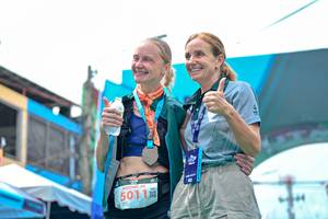 BIB: 5011
                            <button type="button" onclick="openModal(24883008)" class="btn btn-primary btn-sm float-right btn-popup" data-toggle="modal" data-target=".modal-high-quality">
                        <i class="fas fa-shopping-cart"></i> Add to Cart
                    </button>
                                            <button type="button" onclick="isThisMe(24883008, true)" class="btn btn-success btn-sm float-right btn-popup btn-isme hidden" data-toggle="tooltip" data-placement="bottom" title="นี่คือรูปของคุณใช่ไหม คลิกที่นี่เพื่อเอาเข้าอัลบั้ม">
                        <i class="fas fa-plus"></i> Add to album
                    </button>
                    <button type="button" onclick="isThisMe(24883008, false)" class="btn btn-warning btn-sm float-right btn-popup btn-isnotme hidden">
                        <i class="fas fa-ban"></i> Remove from album
                    </button>